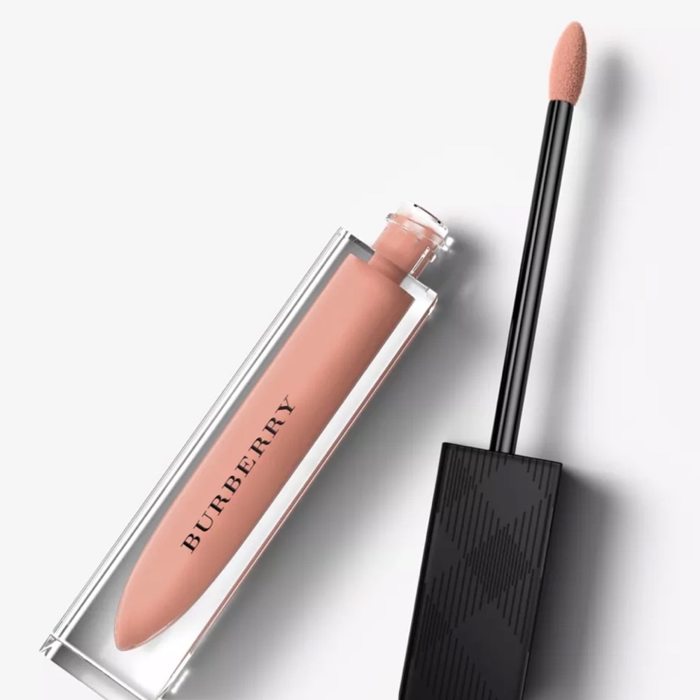 Burberry Kisses Lip Lacquer- Nude No. 03